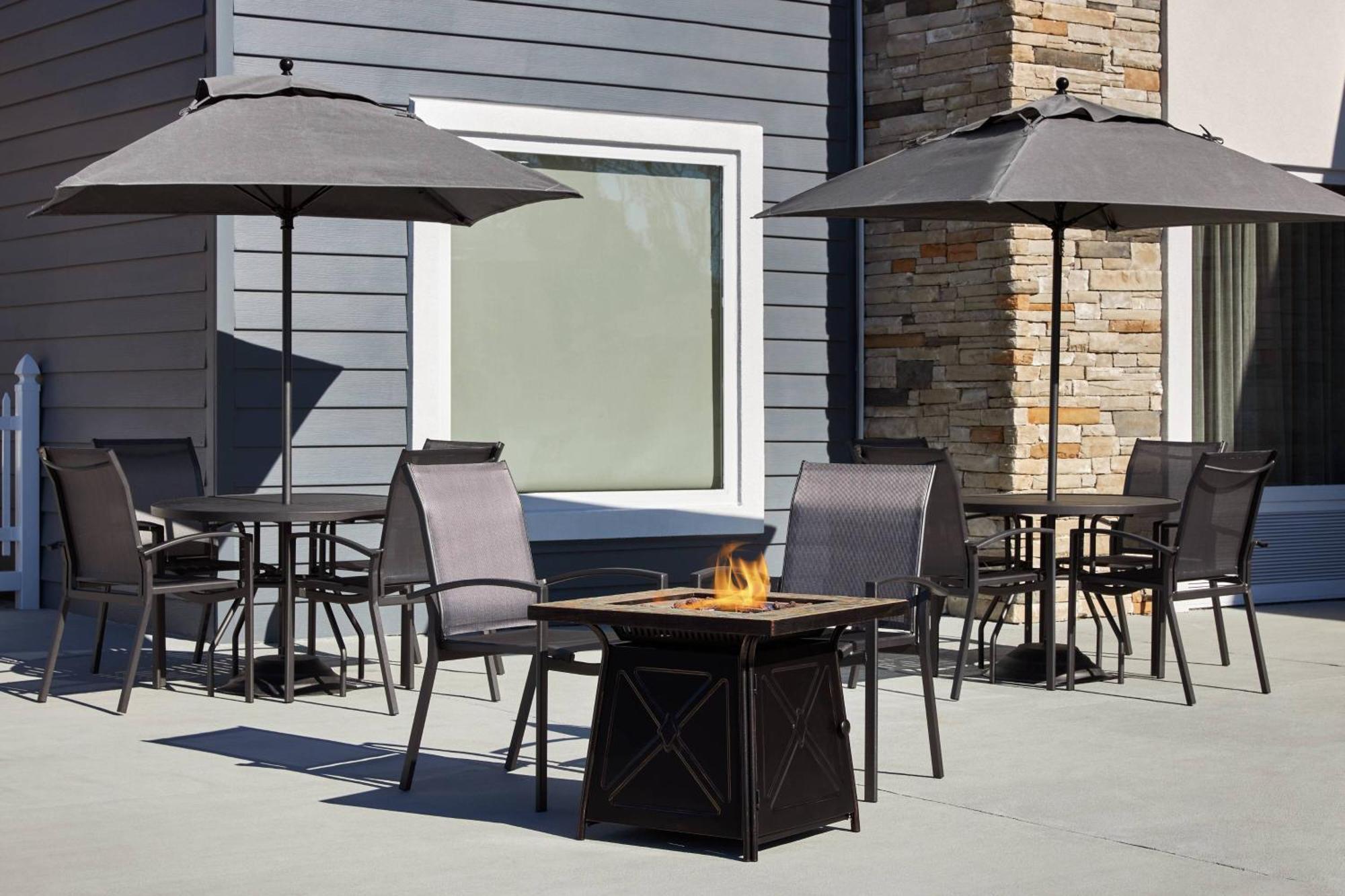 Fairfield Inn & Suites By Marriott Virginia Beach/Norfolk Airport Exterior foto